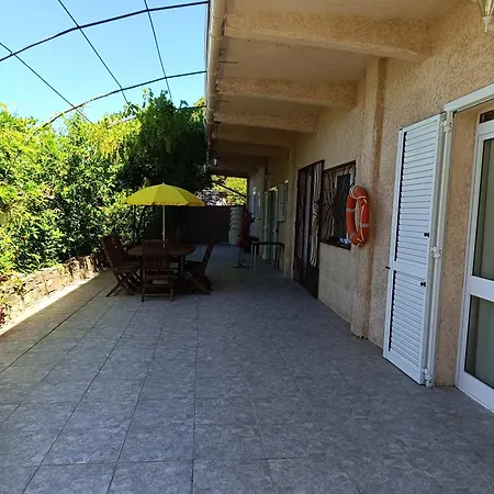 Avec Terrasse Vue Sur